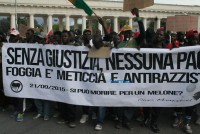 braccianti-foggia-corteo